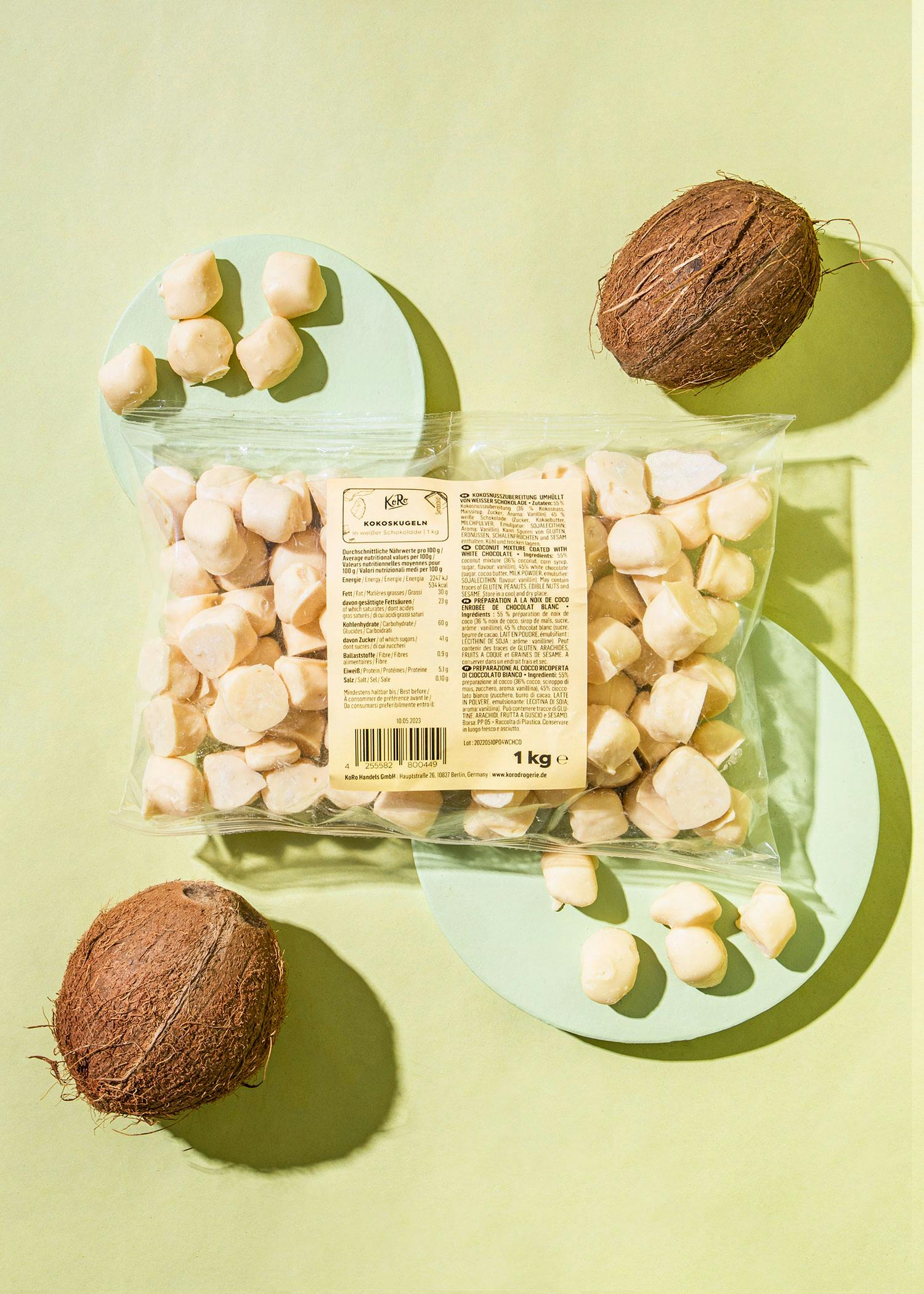 Coconut balls in white chocolate 1kg