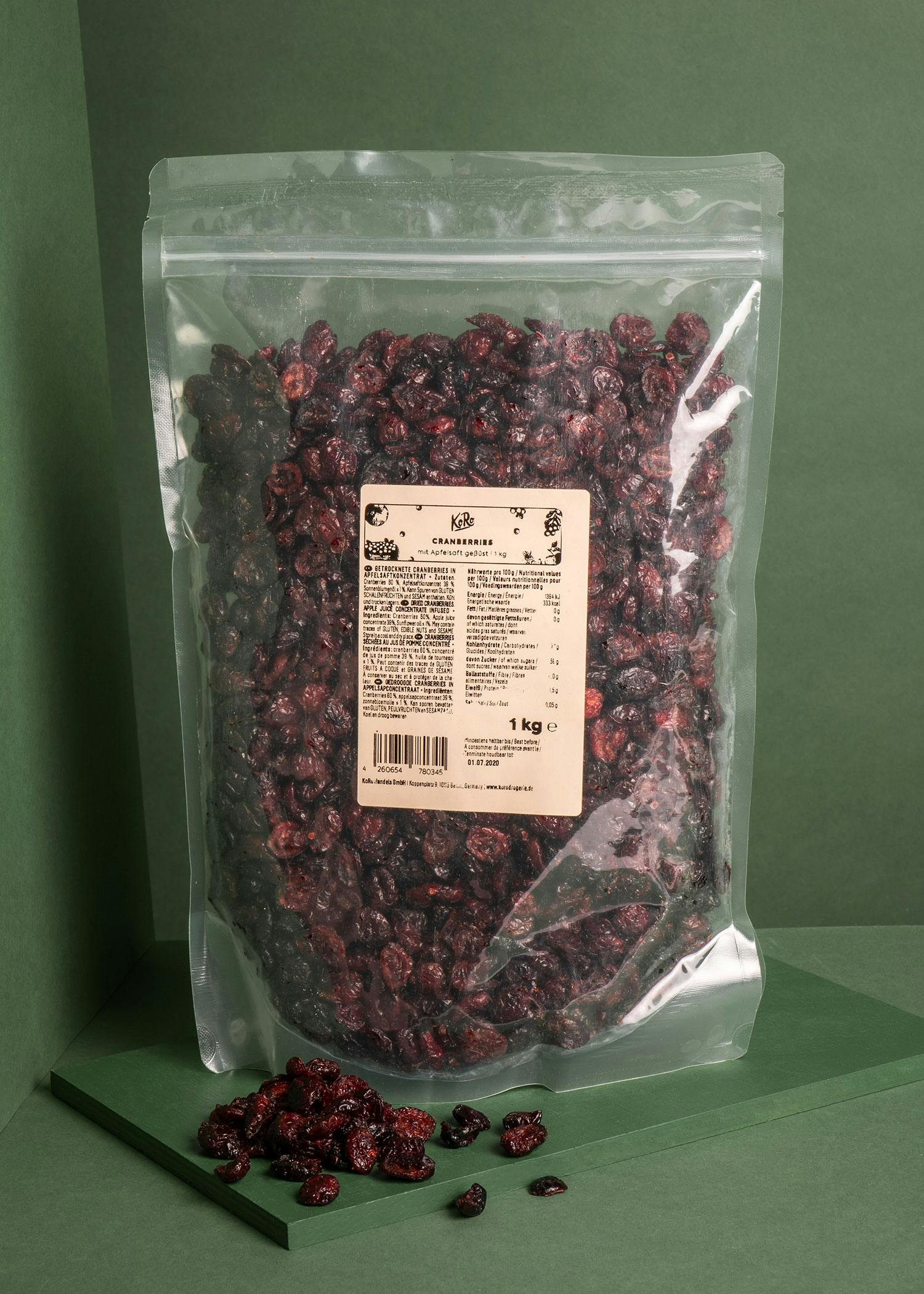 Cranberries sweetened with apple juice 1kg