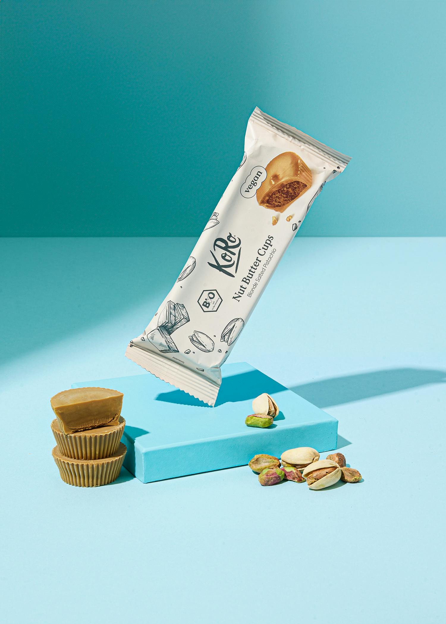 Organic white choc salted pistachio butter cups 3 x 13g